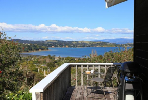 Church Bay Views - Stay Waiheke